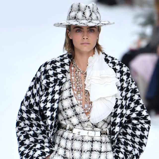 Karl Lagerfeld Created a Winter Wonderland for his final Chanel show