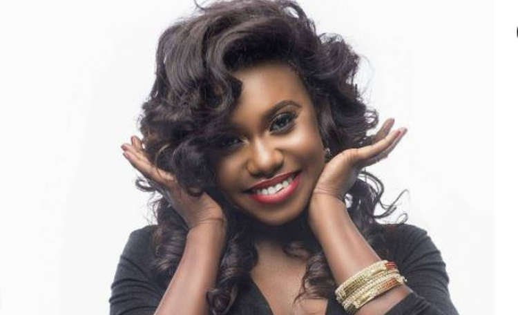 Niniola Releases Video for Her Song ‘Designer’ ft. Sarz