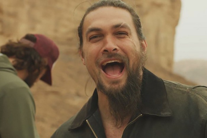 Aquaman, Jason Momoa Exits Beard Gang for the Environment 