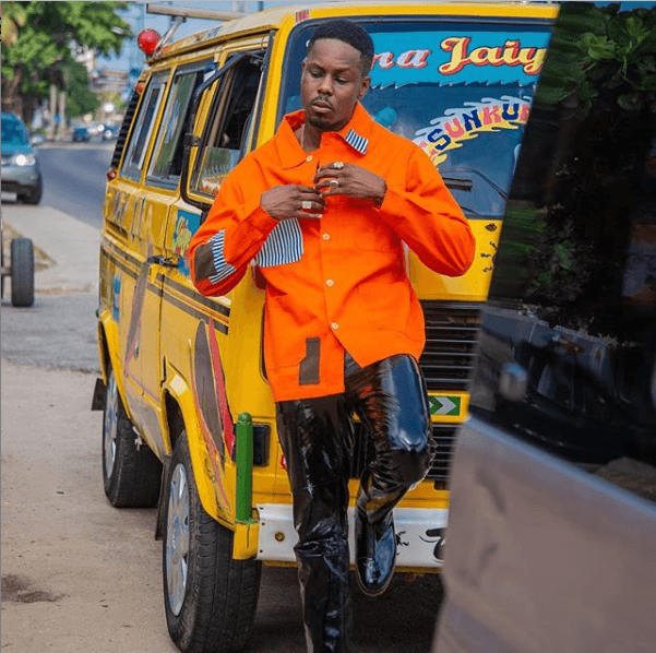 Ladipoe Drops New Freestyle, ‘Devil You Need’ on IG TV