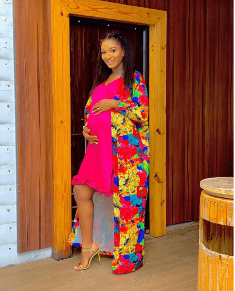 Powede Awujo’s Baby Bump Fashion is