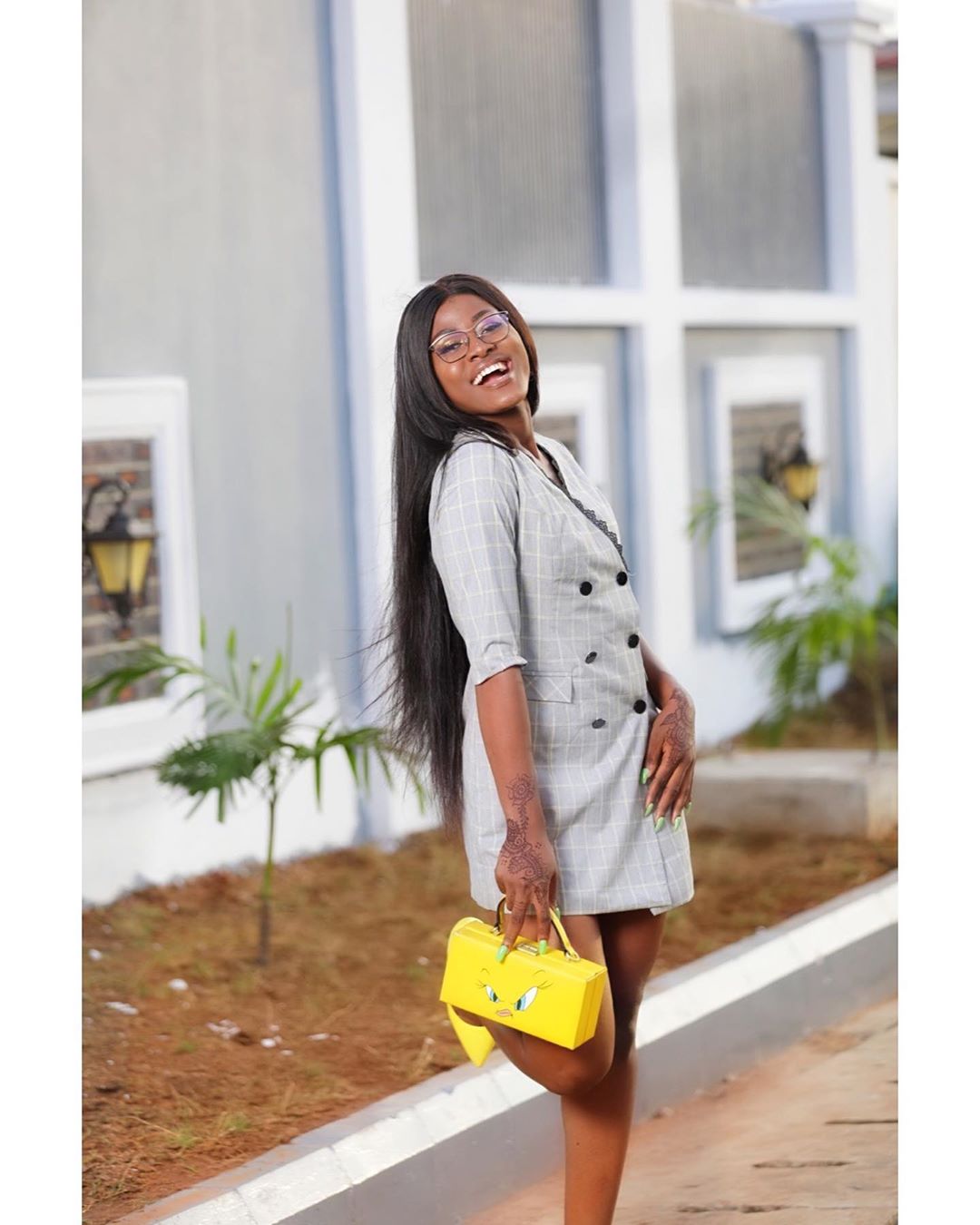 #BBNaija Alex Unusual Shuns Body-Shaming Troll On Instagram
