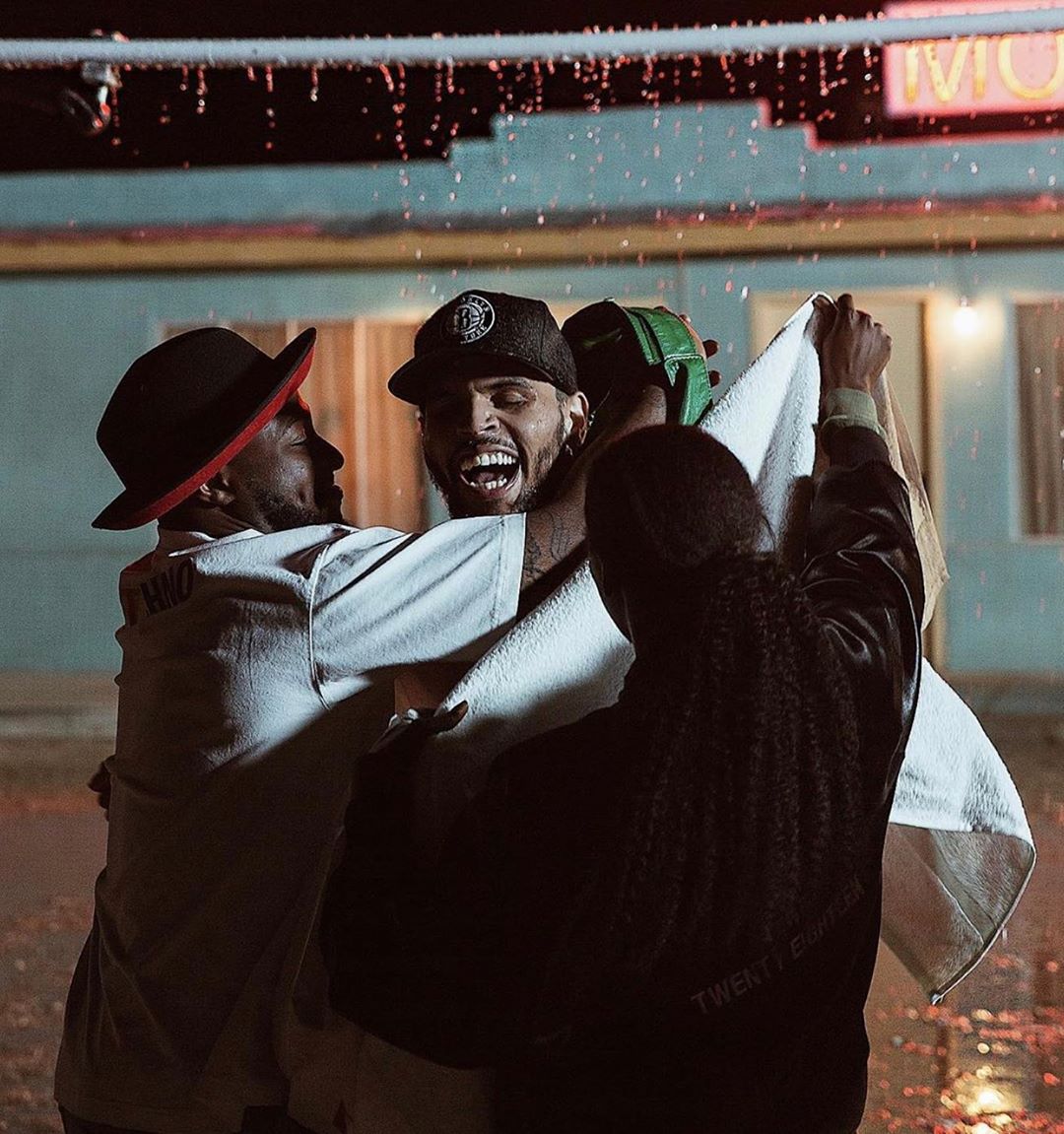 After “Blow My Mind” Collaboration, Chris Brown Pledges Support For Davido “4 life”