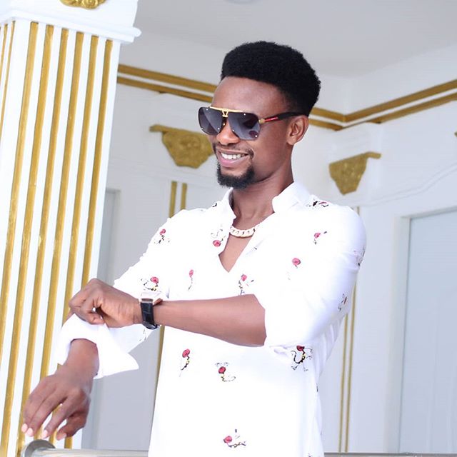 Government Can’t Successfully Ban #BBNaija – I Go Dye