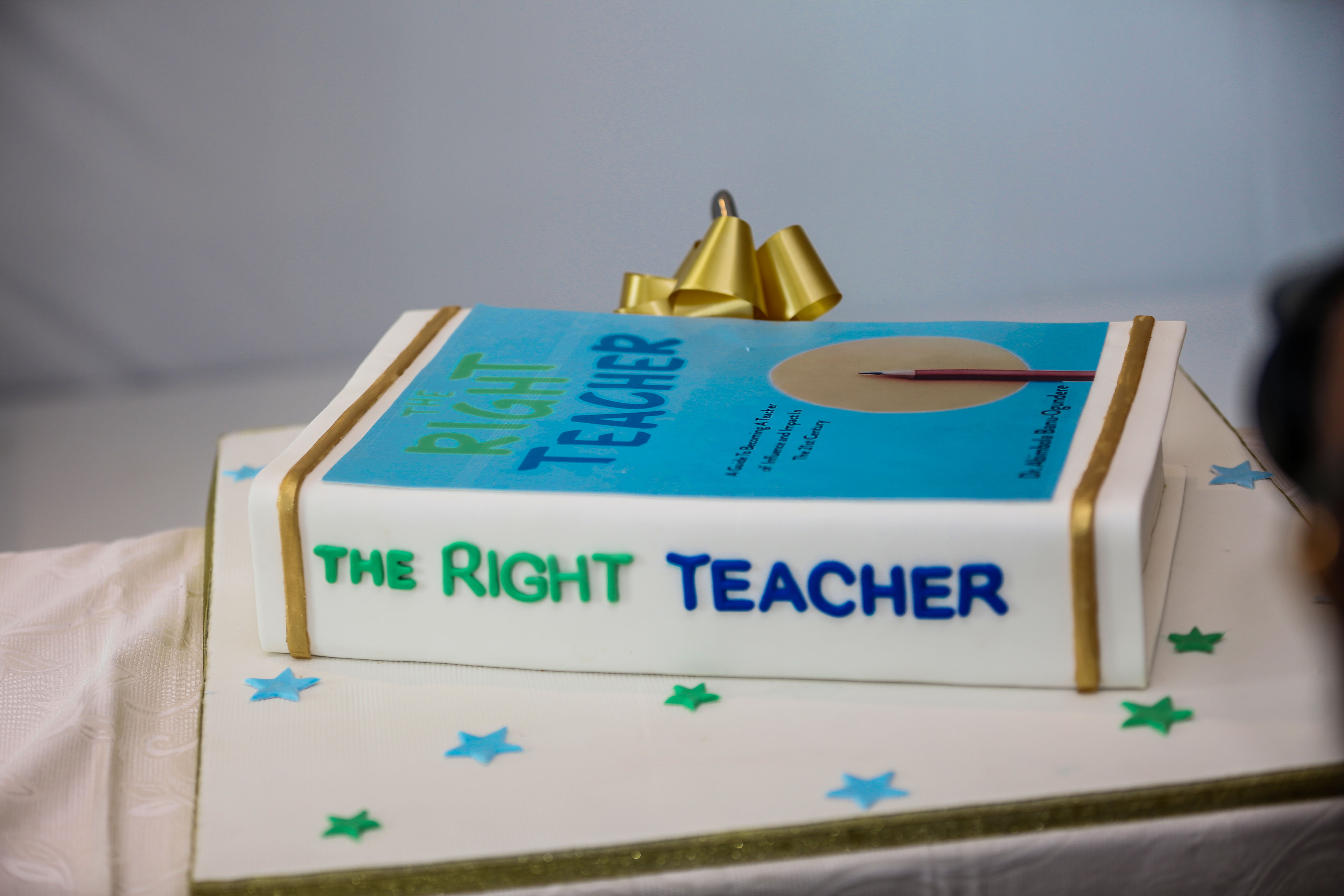 Abimbola Banu-Ogundere Releases New Book, ‘The Right Teacher’