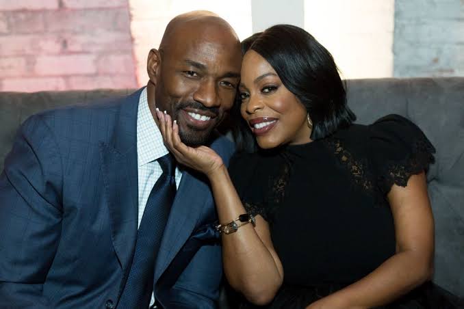 Actress Nicey Nash Files for Divorce from Jay Tucker