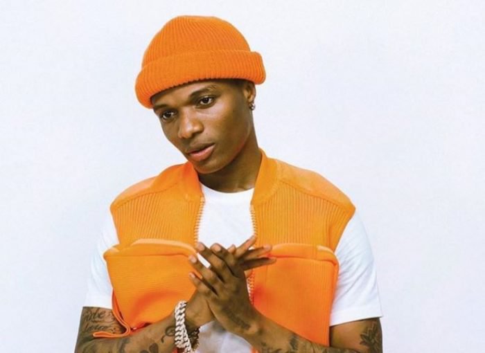 Wizkid Apologizes Over Murder of Fan by Policeman