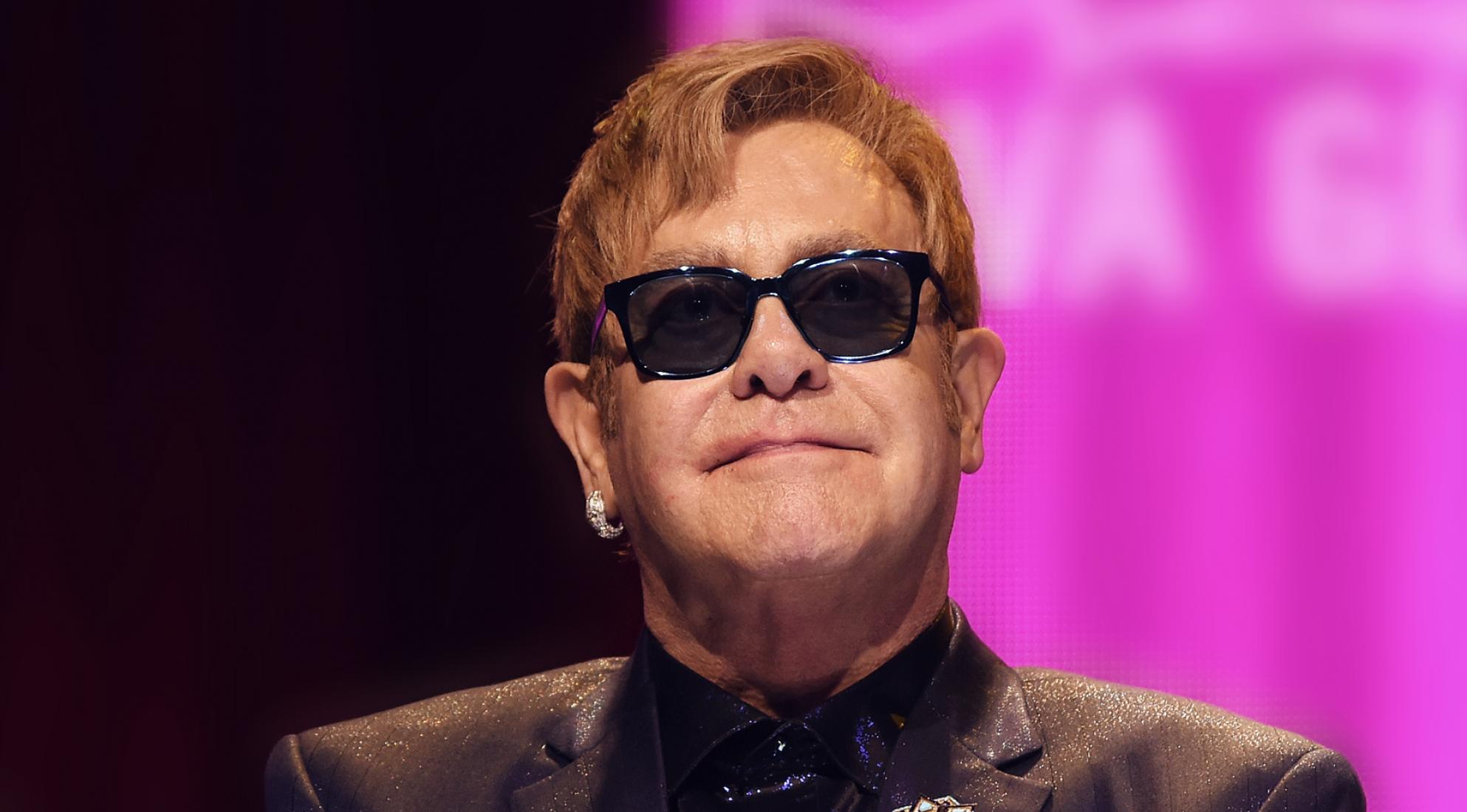 Elton John announces $1 million donation to Australian Fire victims