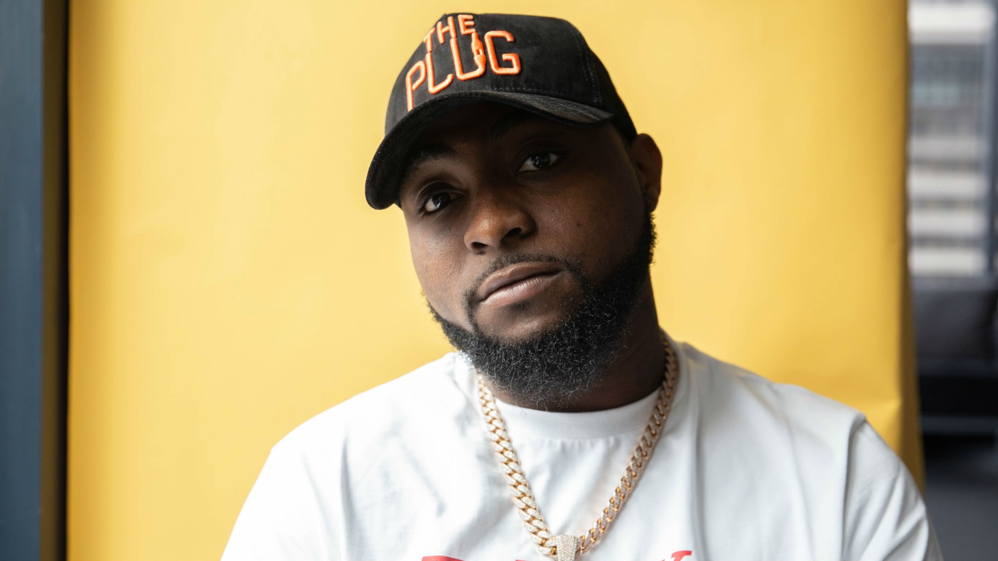 ‘I’m Nigerian!! Hoe!!’- Davido Blows Hot at UK Newspaper