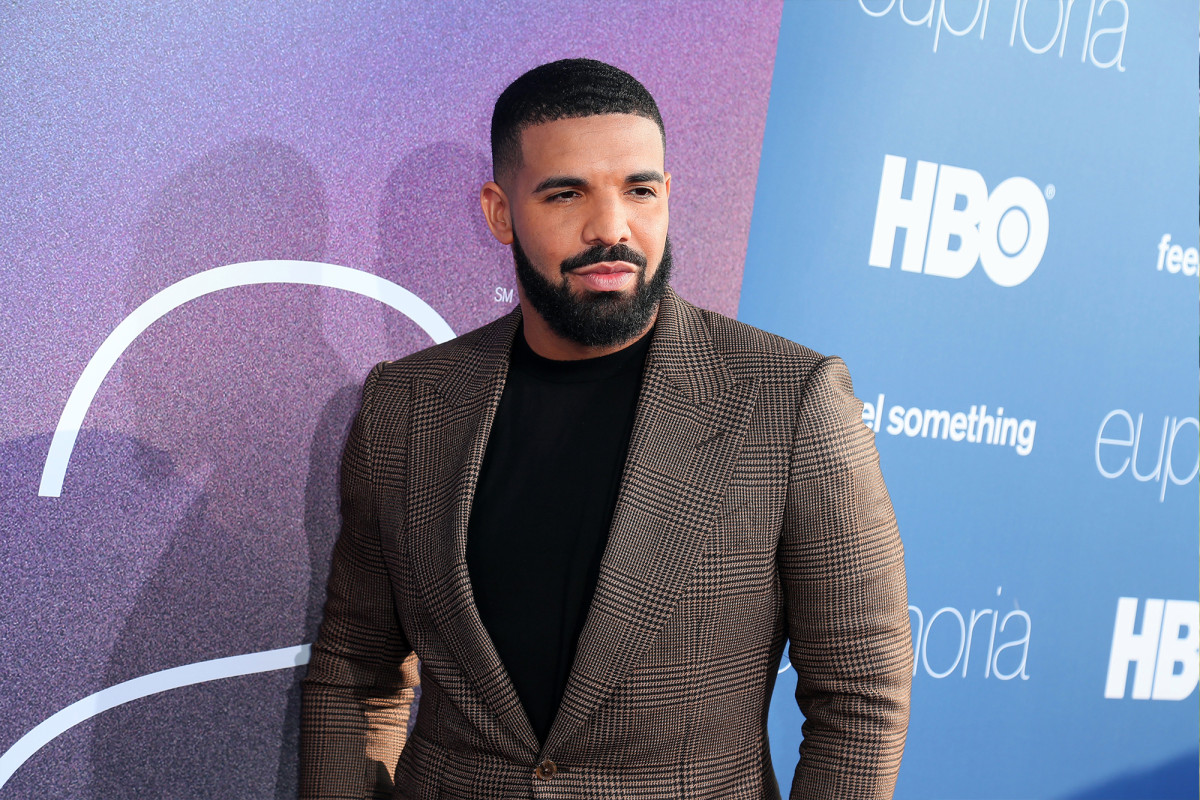Drake Breaks Billboard Record as “Toosie Slide” Hits #1