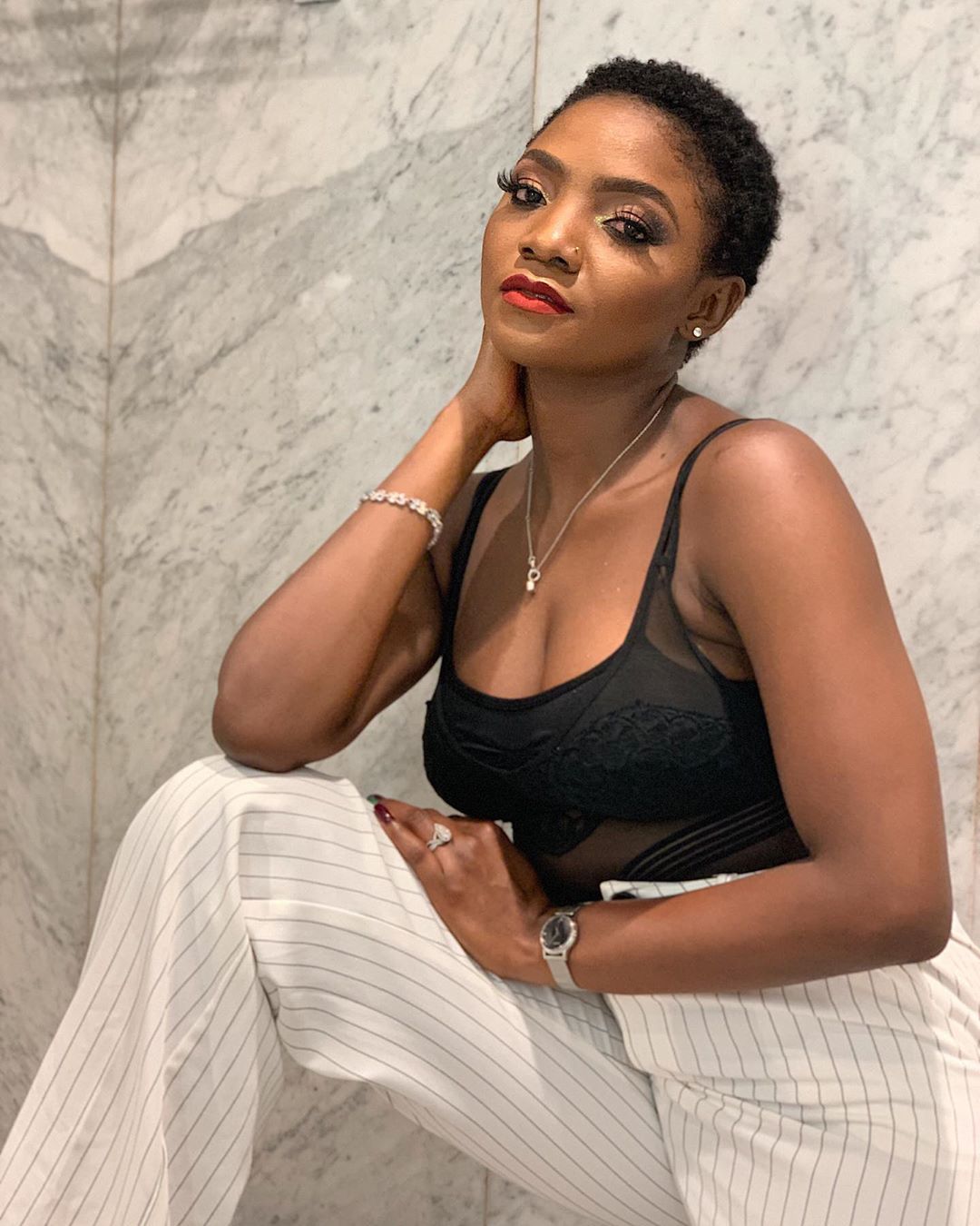 Simi Drops EP ‘Restless II’