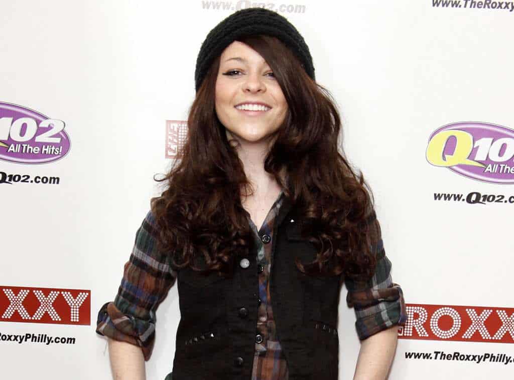 Cady Groves, Country singer, Dies at 30