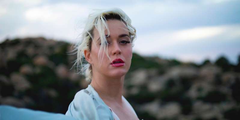 Watch: Katy Perry Shows Off Growing Baby Bump in ‘Daisies’ Visuals