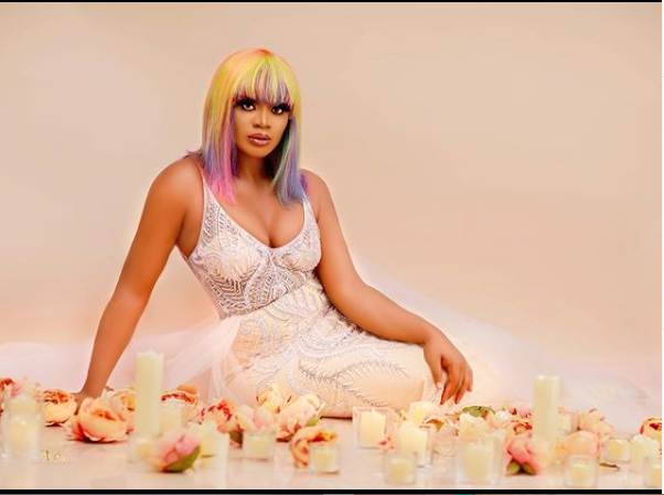 Uche Ogbodo Is Pretty In White In 34th Birthday Pictures