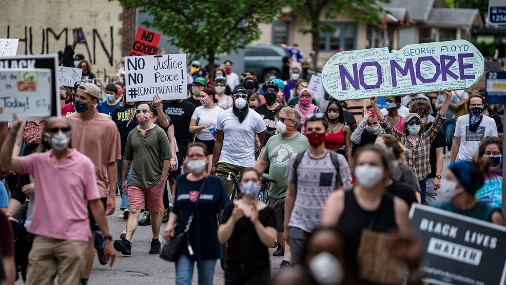 Chrissy Teigen Leads Bail Out of Minnesota Protesters