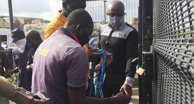 Naira Marley’s Concert: FG Seals Event Venue