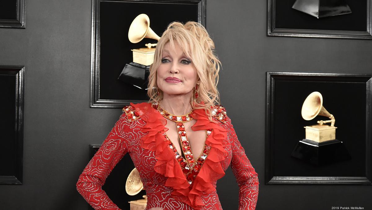Dolly Parton Enters Billboard’s Top 10 Christian Charts for the First Time