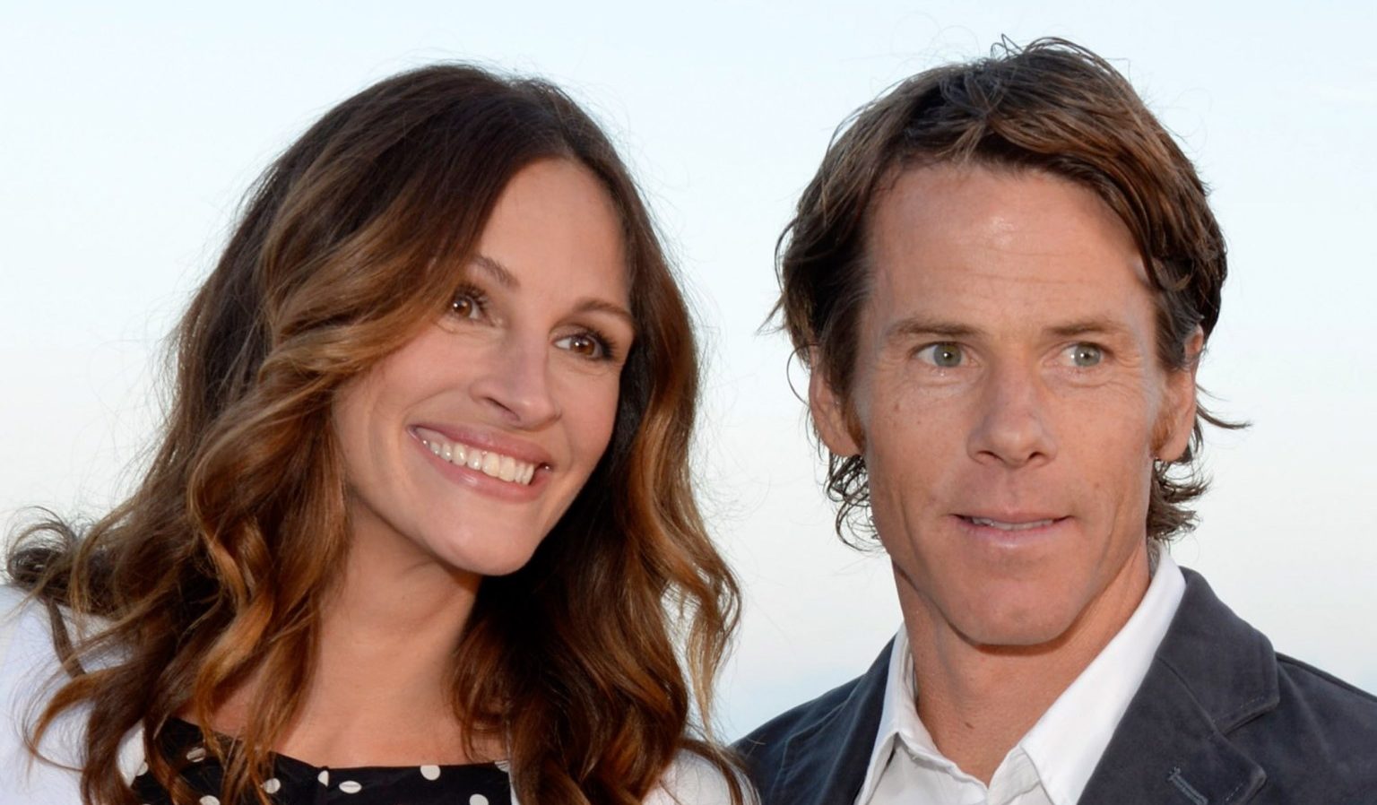 Julia Roberts Celebrates 18th Wedding Anniversary with Daniel Moder