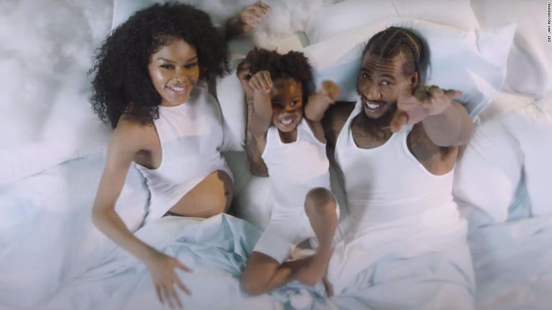 Teyana Taylor Gives Birth in Bathroom… AGAIN