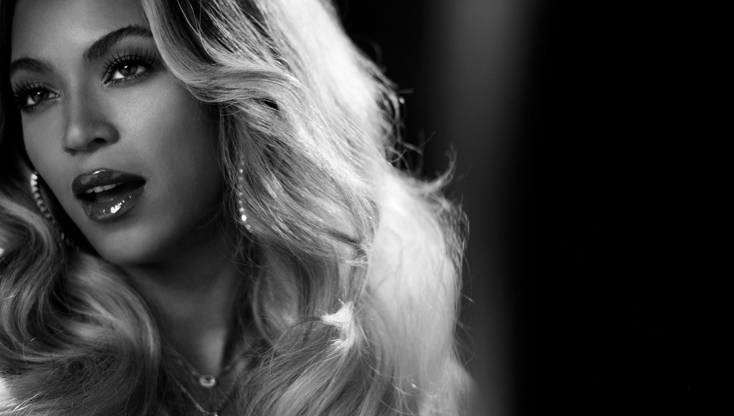 B’Day: How to Celebrate Beyonce’s Birthday as a BeyHive Member 🐝🐝