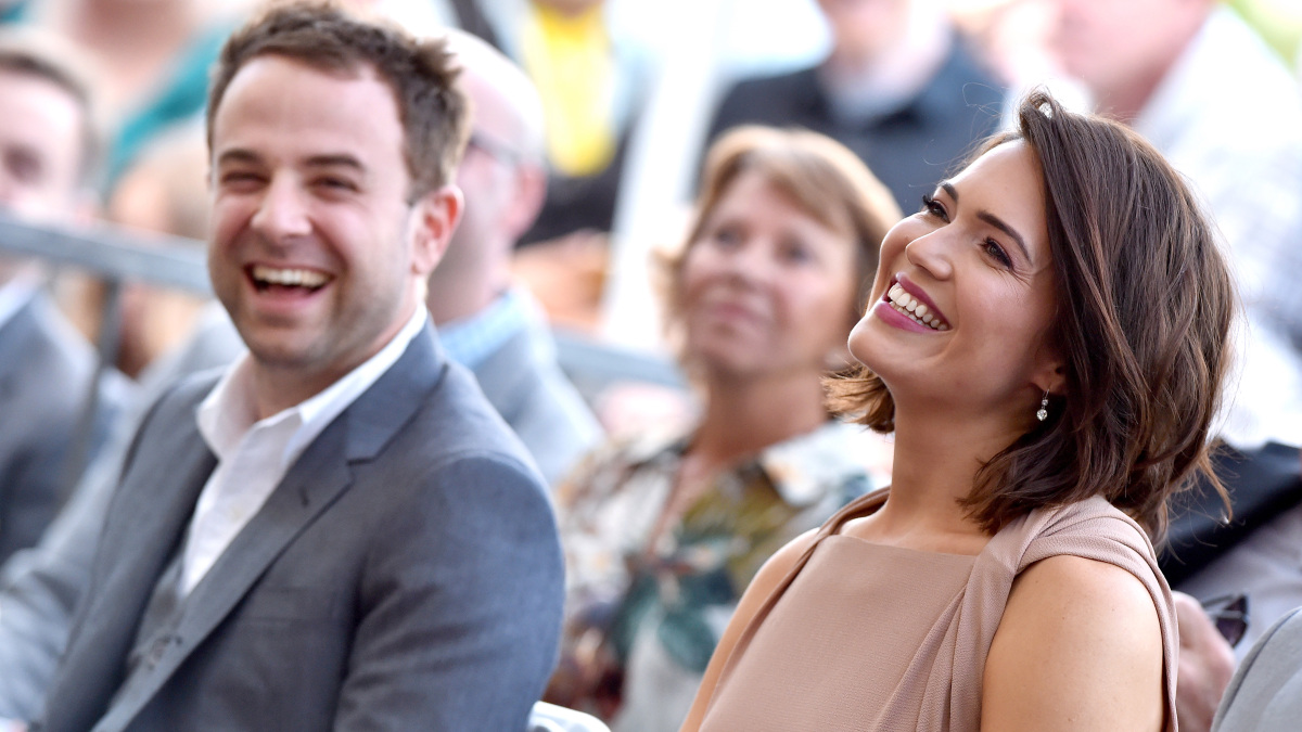 ‘This Is Us’ Star Mandy Moore Pregnant with First Child