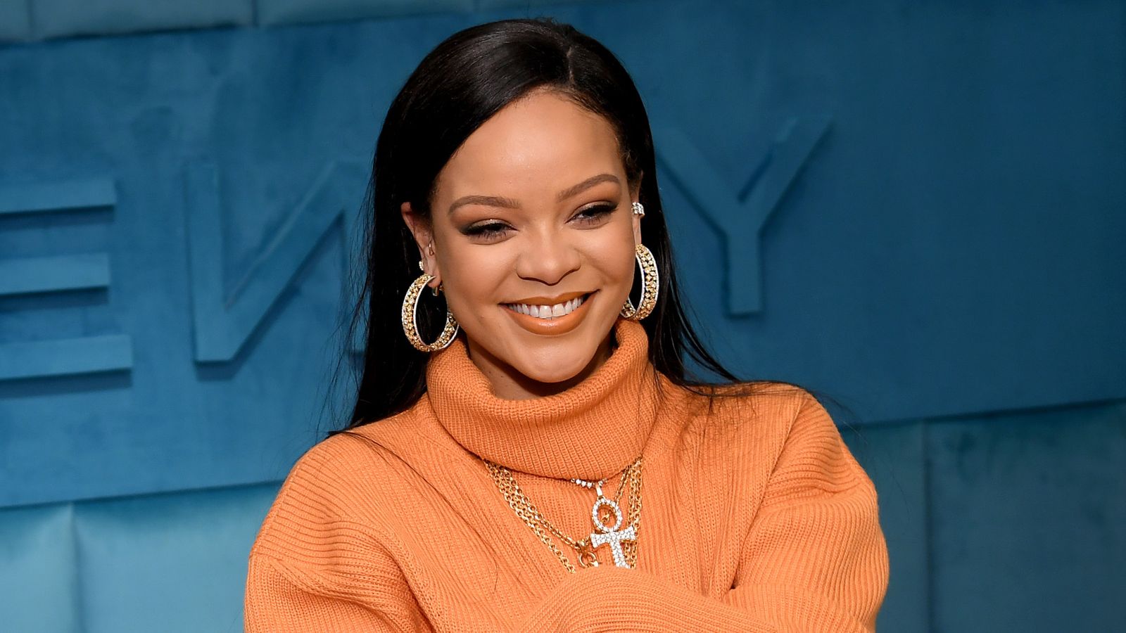 Rihanna “Badly Bruised” in Scooter Accident