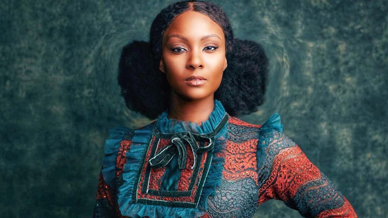 Osas Ighodaro Mourns Her Mother’s Death