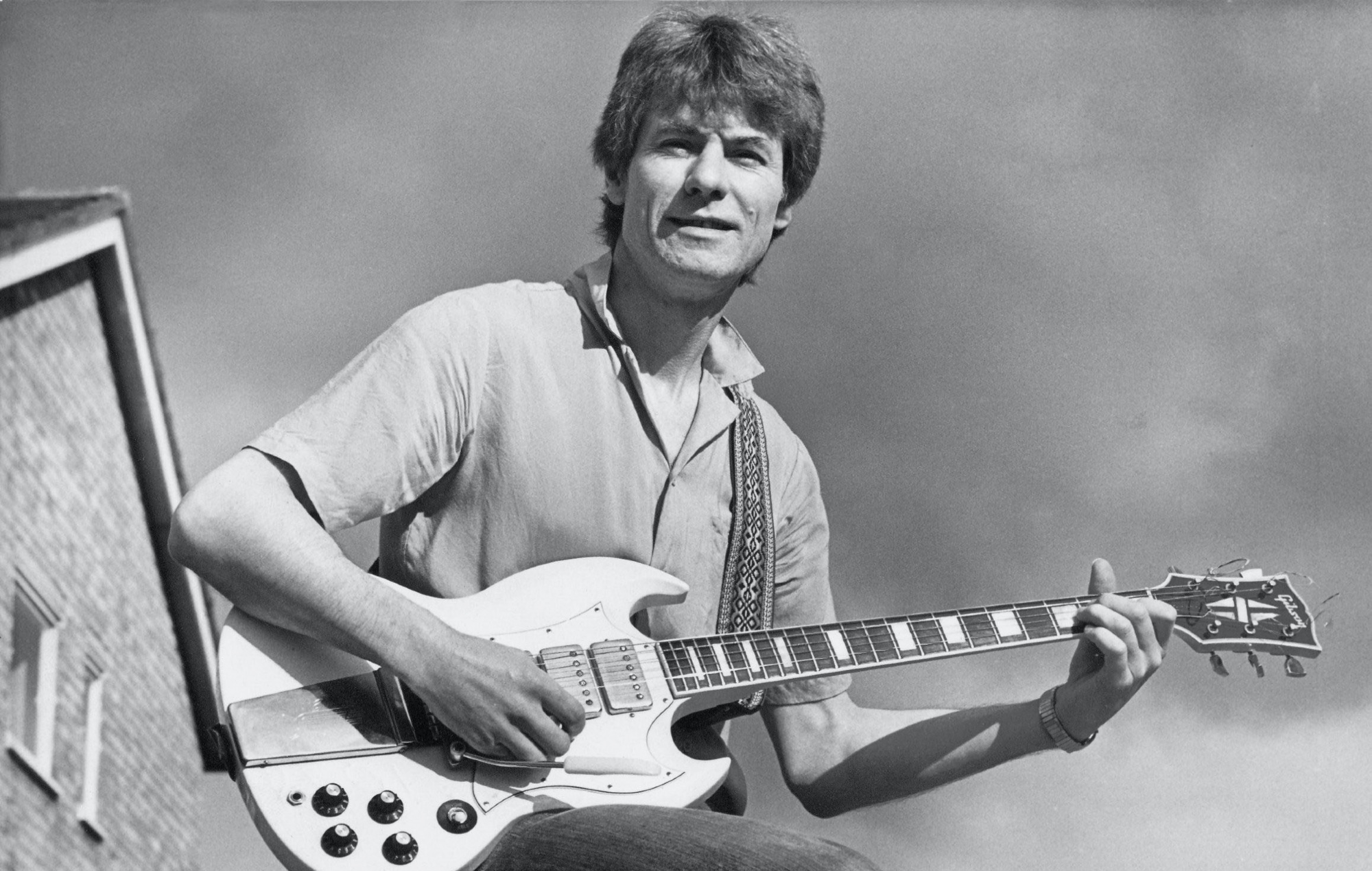 British Guitarist, Hilton Valentine Dies Aged 77