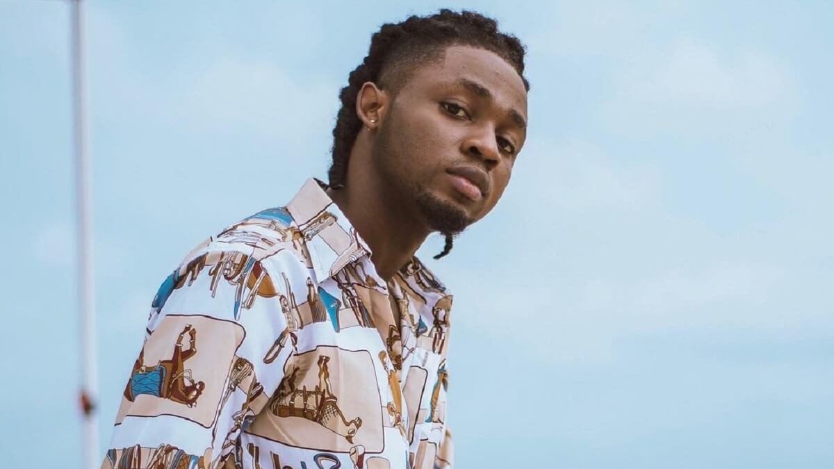 I was robbed at the airport – Omah Lay