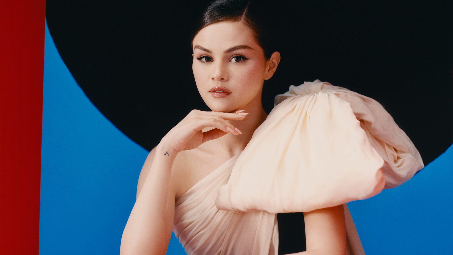 Selena Gomez Releases Spanish EP ‘Revelacion’