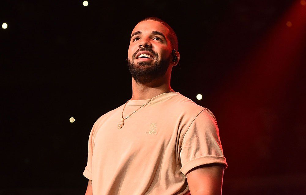 Did Drake get plastic surgery?