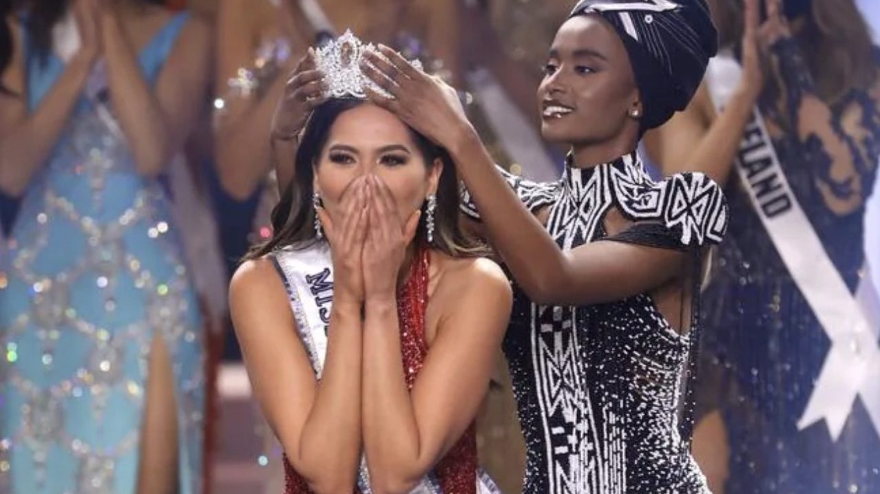 Miss Mexico Andrea Meza crowned Miss Universe 2021