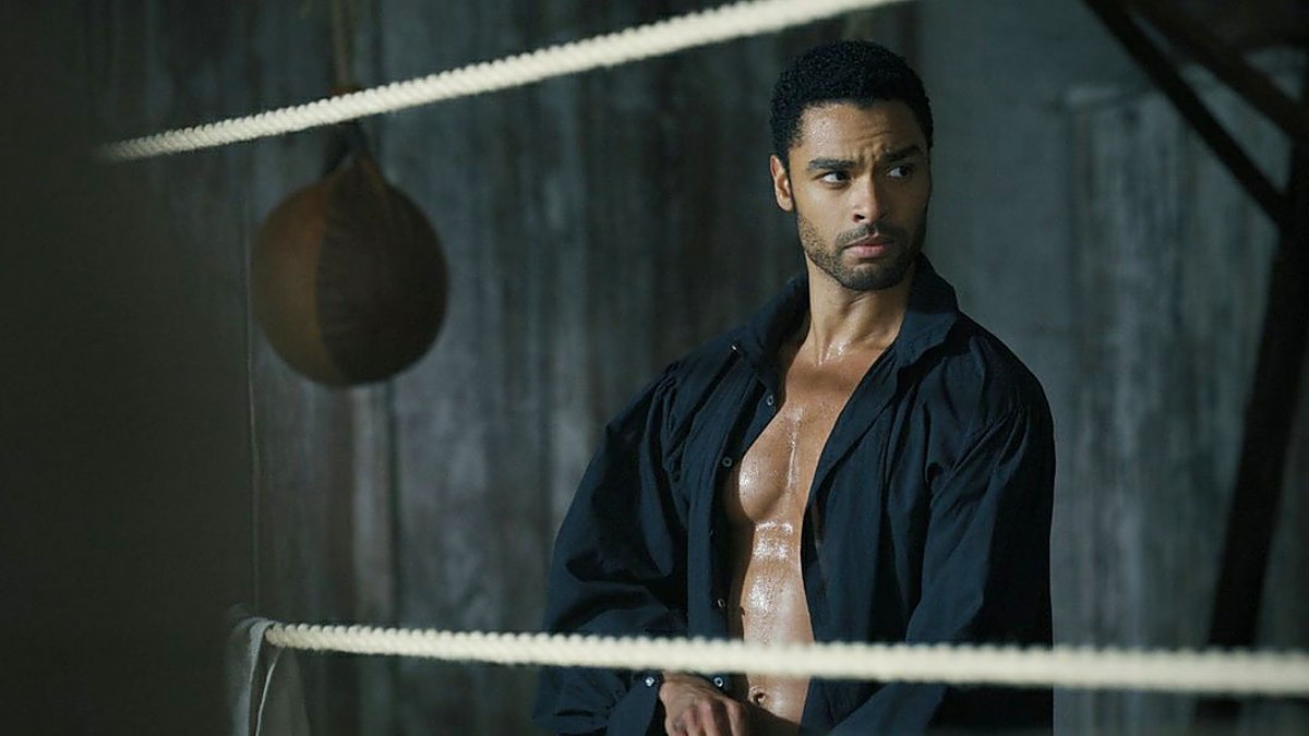 Regé-Jean Page speaks on James Bond speculations