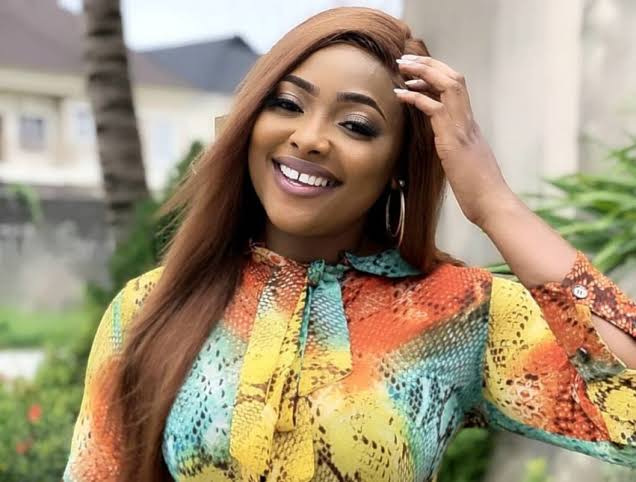 Nigerian actress Mary Lazarus mourns late mum