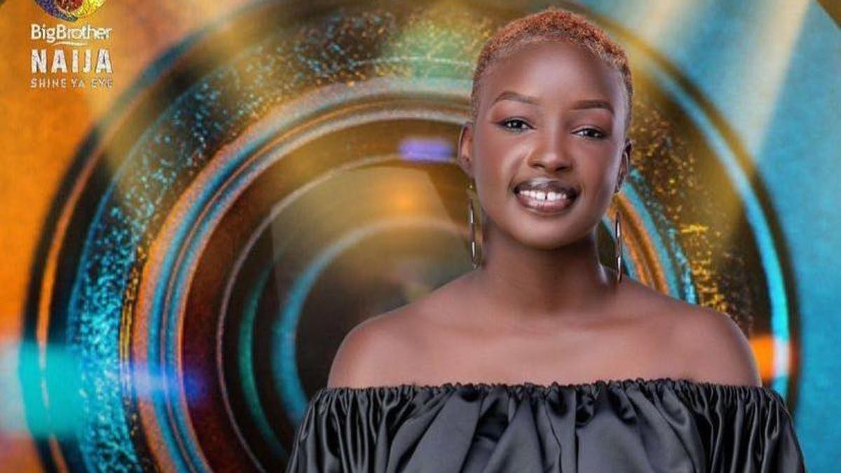 #BBNaija S6: Saskay reveals Emmanuel tried to kiss her