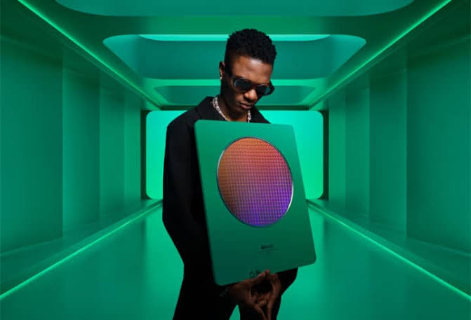 Wizkid bags Apple Music ‘African Artiste of the Year’ award
