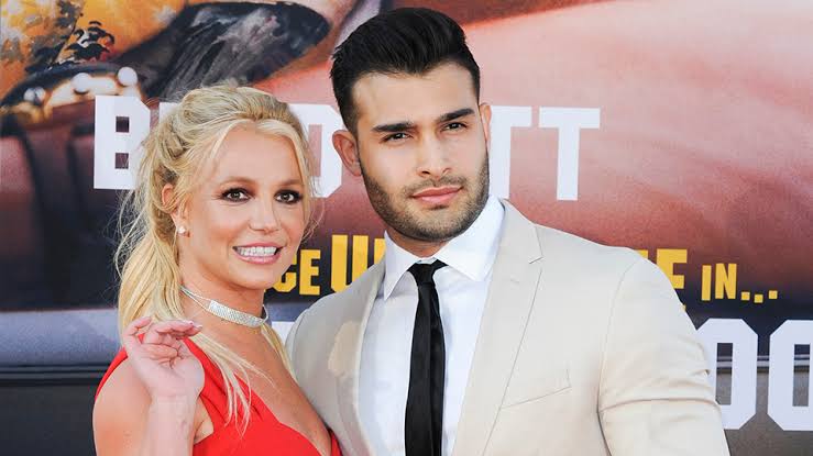 Sam Asghari reacts to Britney Spears pregnancy news