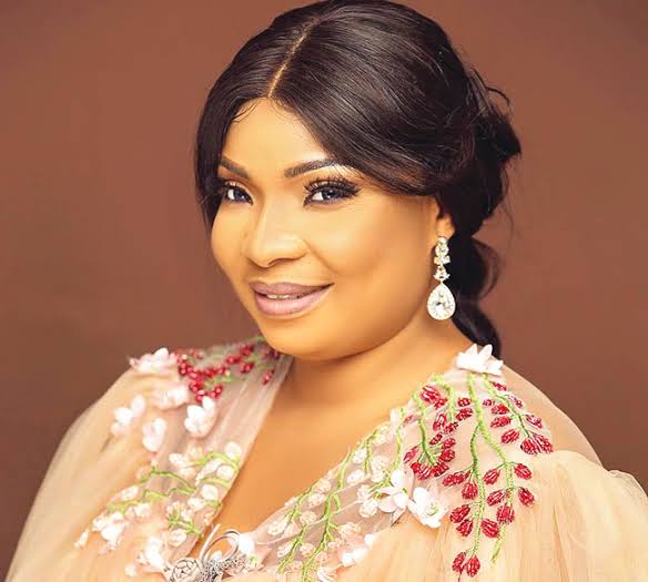 Laide Bakare’s 13-year-old daughter gifts 9-year-old brother Benz