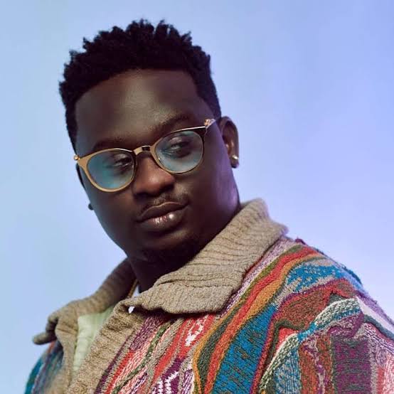 Wande Coal and his crew accused of beating man to a pulp
