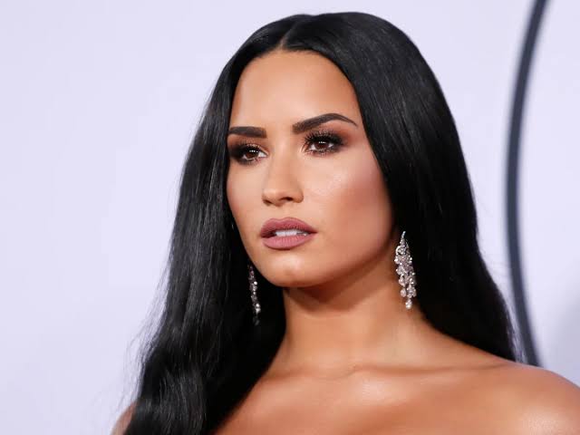 Demi Lovato opens up on returning to She/Her pronouns