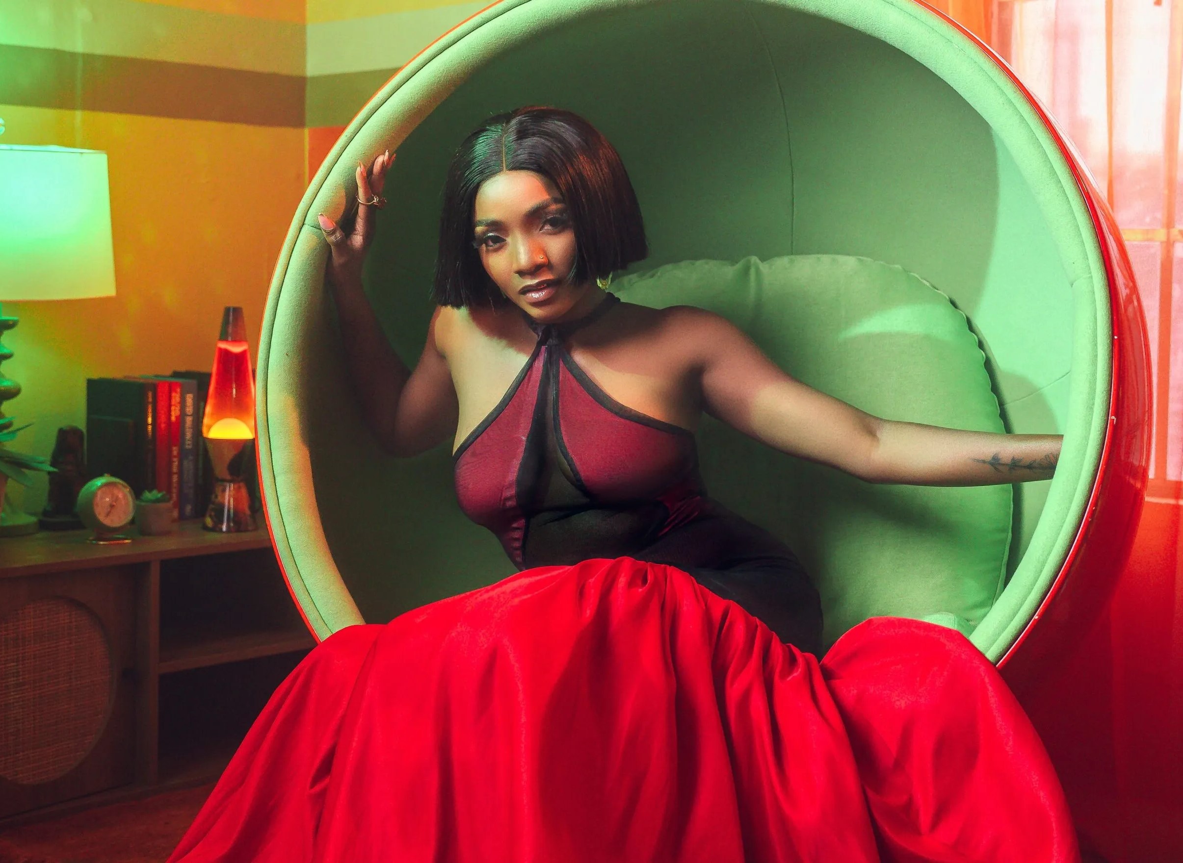 Couples should live together before getting married – Simi