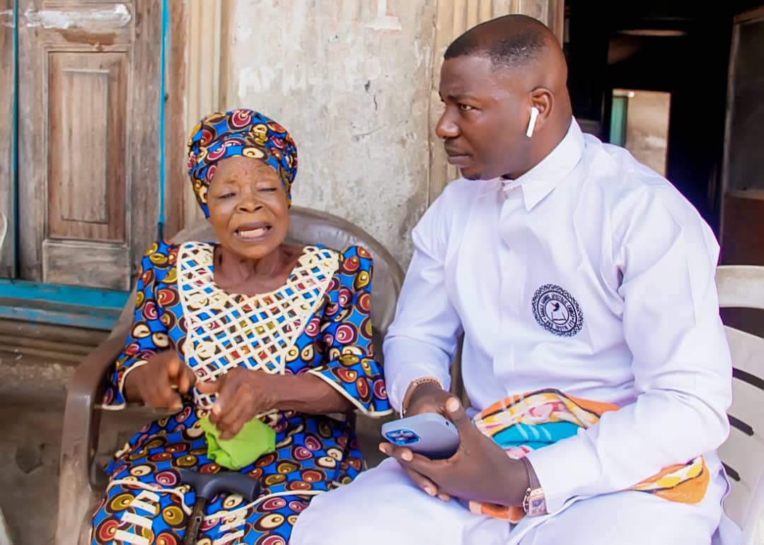 Iya Gbonkan gets nearly N5 million donation after plea for a car