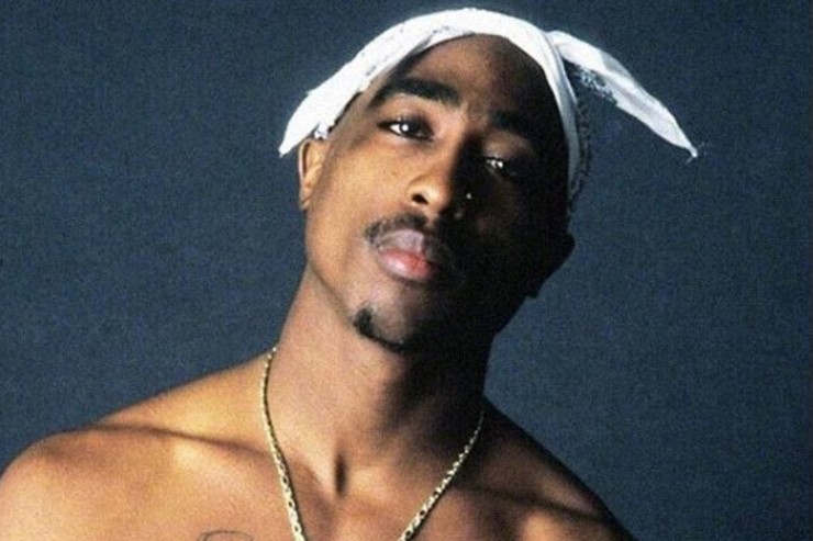 Tupac’s ring fetches record $1 million at auction