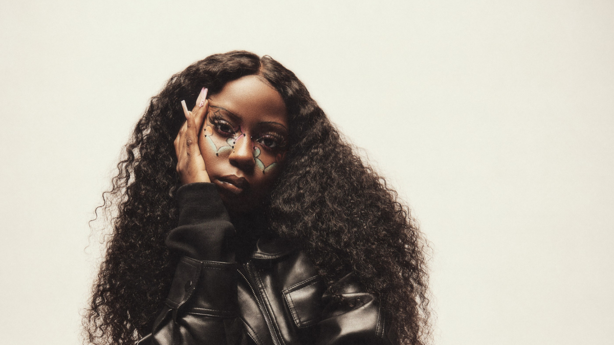 Mavin Records’ new signee Lifesize Teddy debuts with ‘LST’ EP