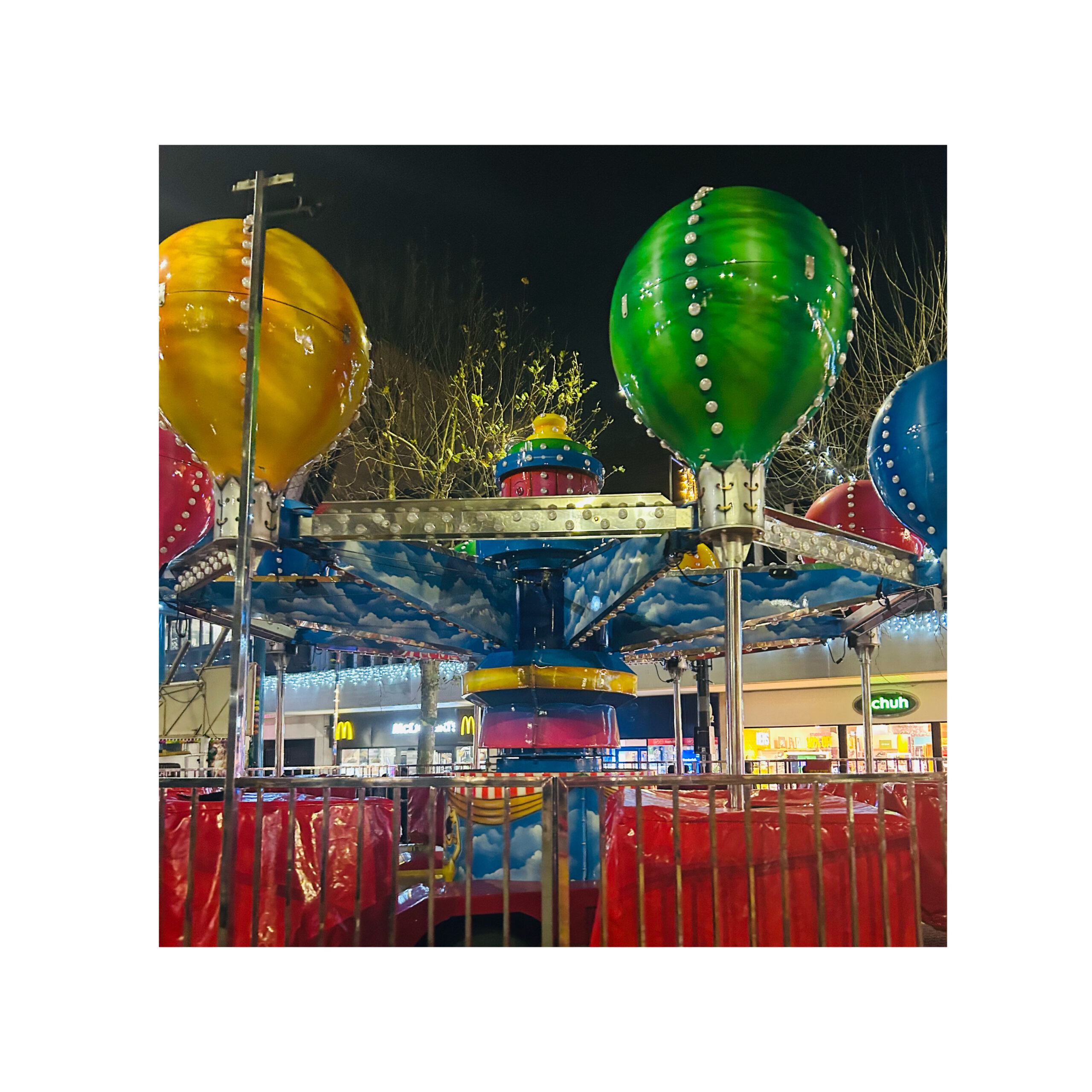 Christmas Party: The quintessence of embracing family, friends and laughter in this season