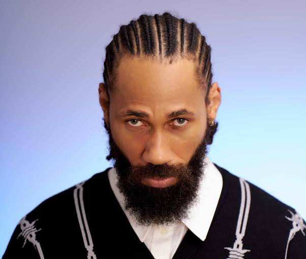 “You are a fool!”- Phyno blasts troll who claimed he sold N10 billion estate in Lagos state