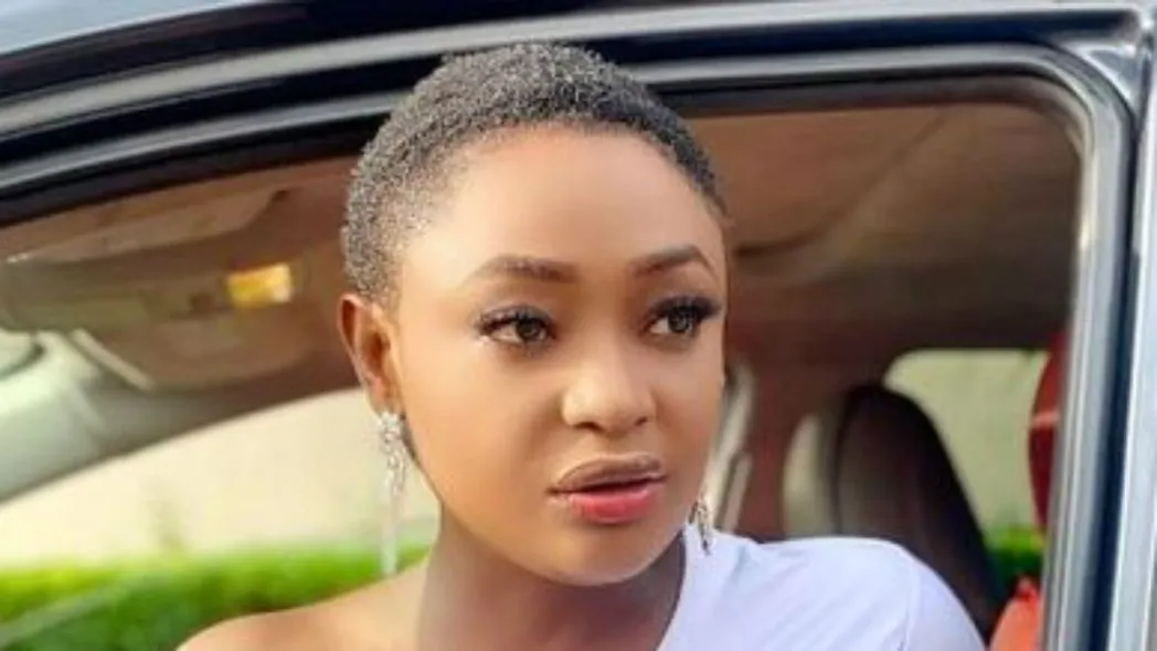 I don’t pluck money from trees -Actress Gold calls out entitled father over his reaction to money gift