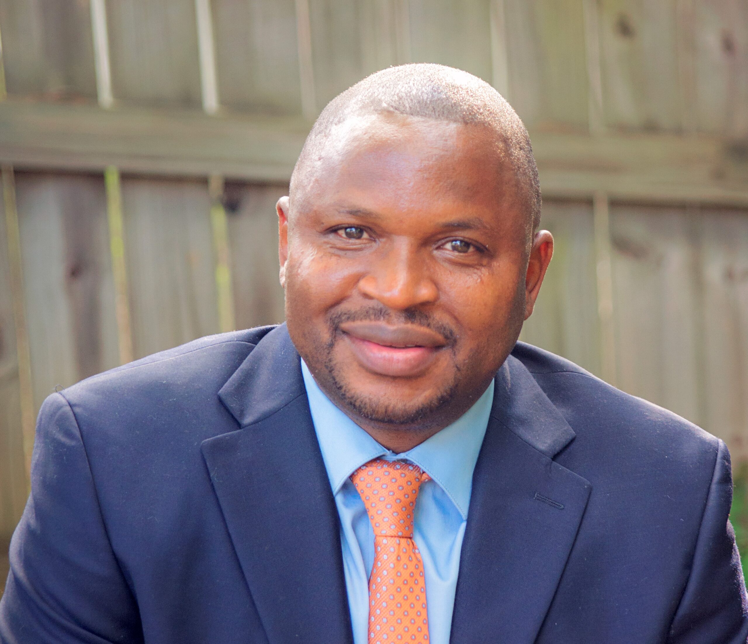 Kperogi Eats His Words, Apologises Over False Buhari Divorce Claim