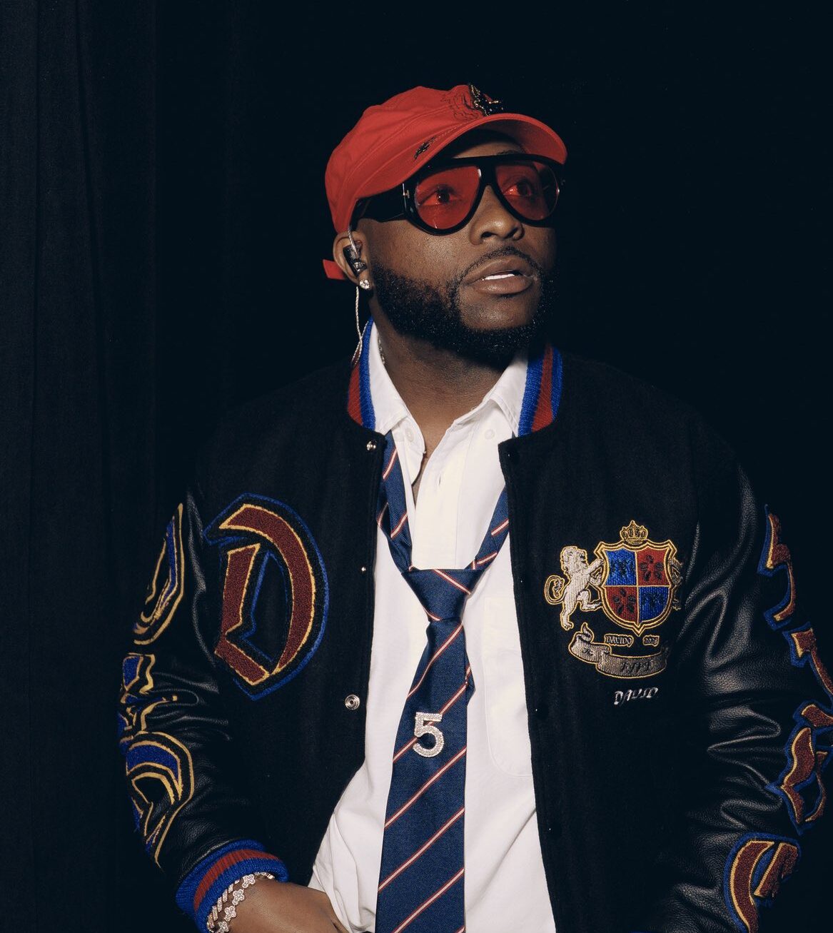 Na Why Dem No Fit Rate You For This Industry – Davido Fights Dirty With Troll On Social Media