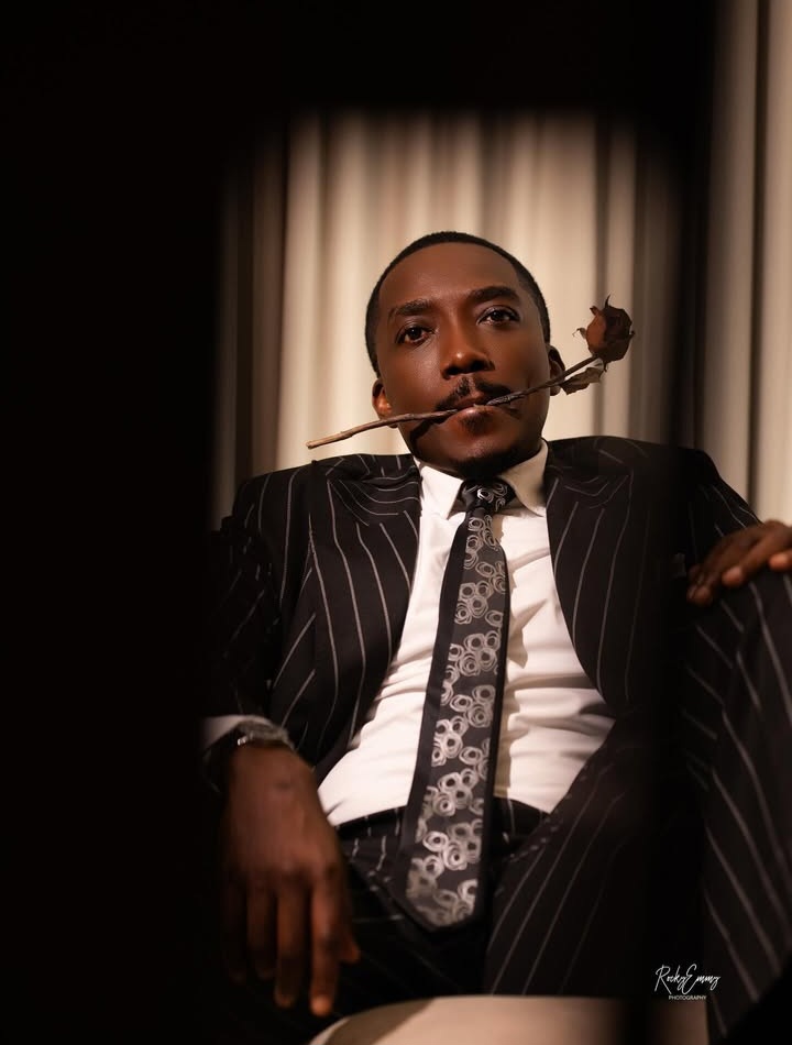 Bovi Celebrates His Birthday with a Smile As He turns 46.